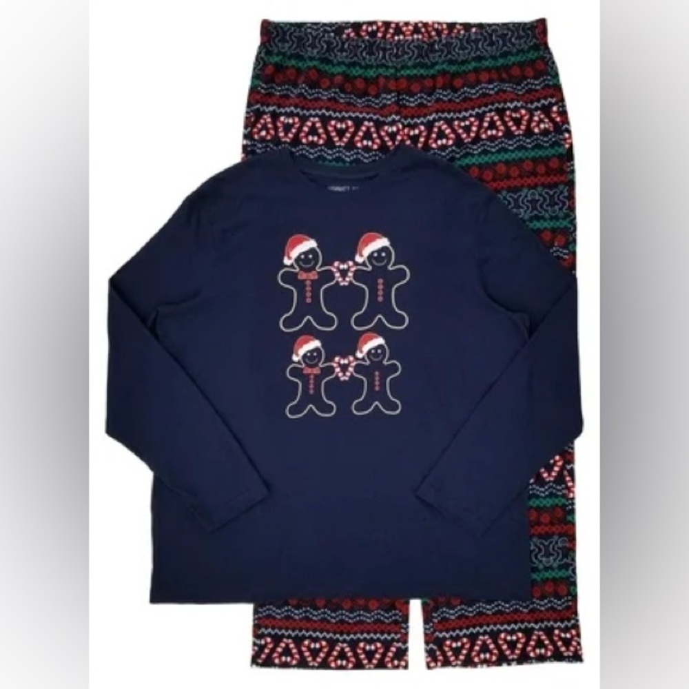 JAMMIES FOR YOUR FAMILIES pajama set